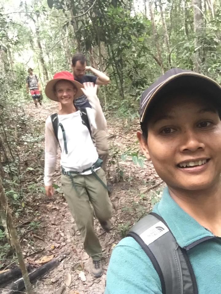 Bee Bee'S Chalets Home Stay And Trekking Banlung Exteriör bild